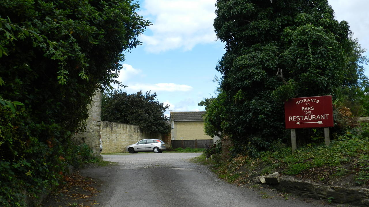 The Old Ham Tree Hotel Holt  Exterior foto